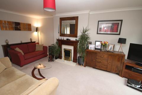 22 The Gateways, Wyke, Bradford, BD12 8DG