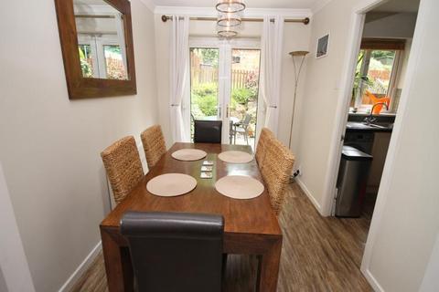 22 The Gateways, Wyke, Bradford, BD12 8DG