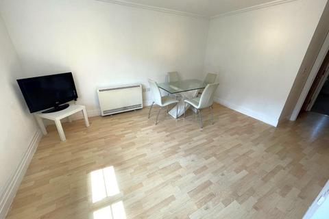 2 bedroom flat to rent, Bloomsbury Close, Mill Hill, NW7