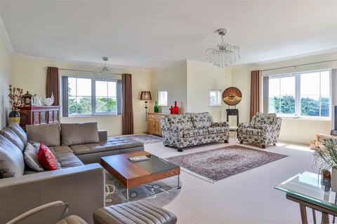 3 bedroom penthouse for sale, 34 The Avenue, Branksome Park, Poole