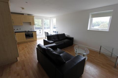 3 bedroom flat to rent, Holborn Central, Hyde Park