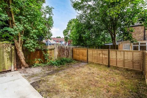 2 bedroom maisonette for sale, Upper Grove, London