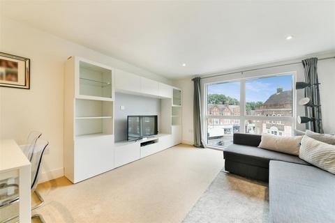 2 bedroom flat for sale, Capitol Square, Epsom KT17