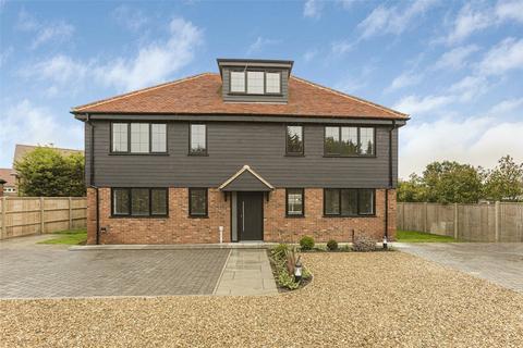 5 bedroom detached house for sale, Colesgrove Farm, Goffs Lane, Goffs Oak, Waltham Cross, EN7