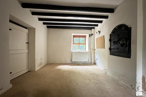 Ivy Cottage Castlegate, East Ayton, Scarborough, YO13 9EJ
