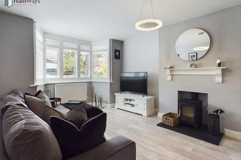 12 Mill Close, Carshalton, SM5 2NE