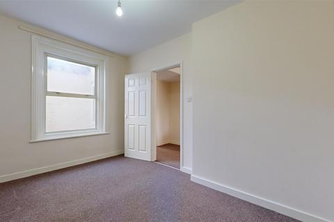 1 bedroom ground floor flat to rent, Ranelagh Road, Weymouth