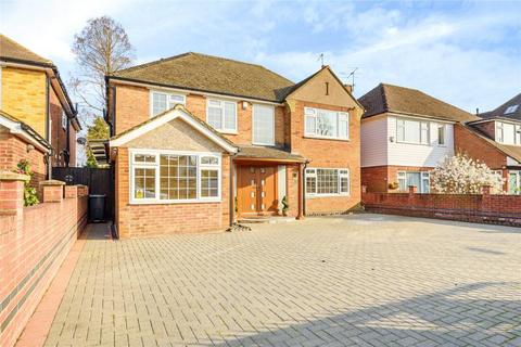 5 bedroom detached house for sale, Long Lane, Ickenham UB10