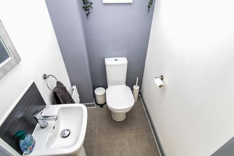 38 Airfield Way, Weldon, Corby, NN17 3LX