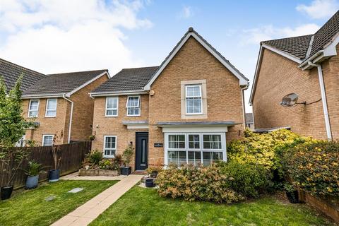 4 bedroom detached house for sale, Dunnock Road, Corby NN18