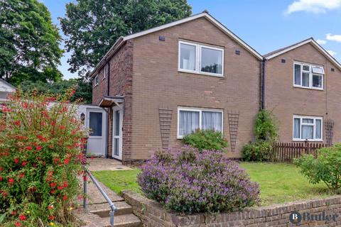 3 bedroom semi-detached house for sale, Mead Close, Stevenage