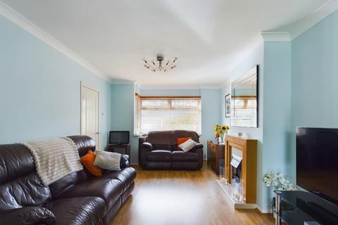 3 bedroom house for sale, Eyhurst Avenue, Hornchurch