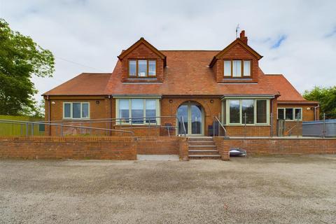 6 bedroom detached house for sale, Flamborough Road, Sewerby