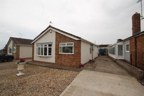 2 bedroom detached bungalow for sale, Lon Ffawydd, Abergele