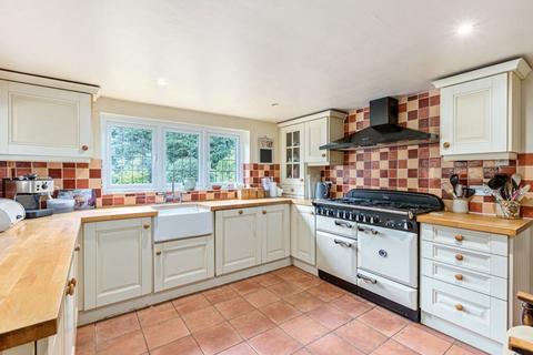 4 bedroom detached house to rent, Long Mill Lane, Platt  TN15 8NB