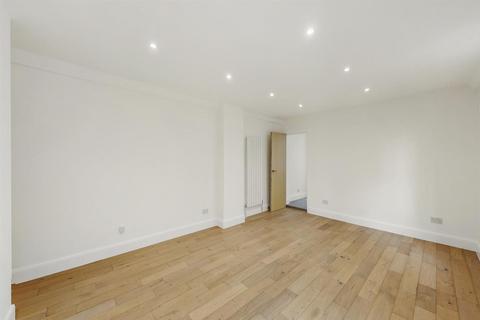 2 bedroom apartment to rent, Commercial Street, London E1