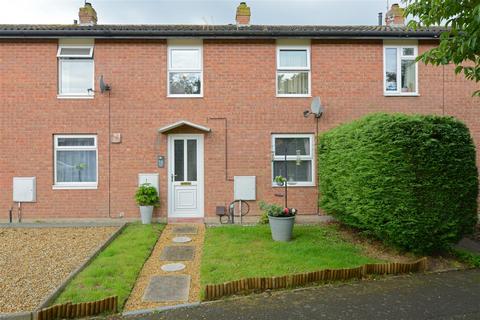 3 bedroom terraced house for sale, Spinney Path, Monkmoor, Shrewsbury