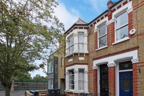 2 bedroom flat to rent, Landgrove Road, London