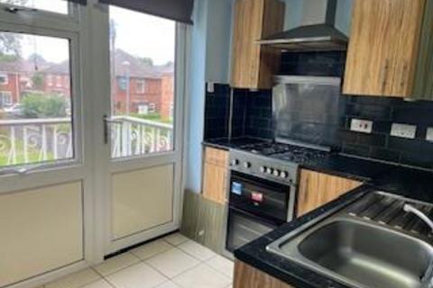 1 bedroom flat to rent, Grant Close, West Bromwich B71