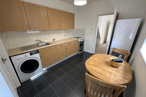 1 bedroom maisonette for sale, Gammons Lane, Watford WD24