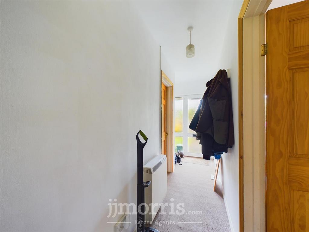 CAM02122 G0-PR0131-STILL005.jpg