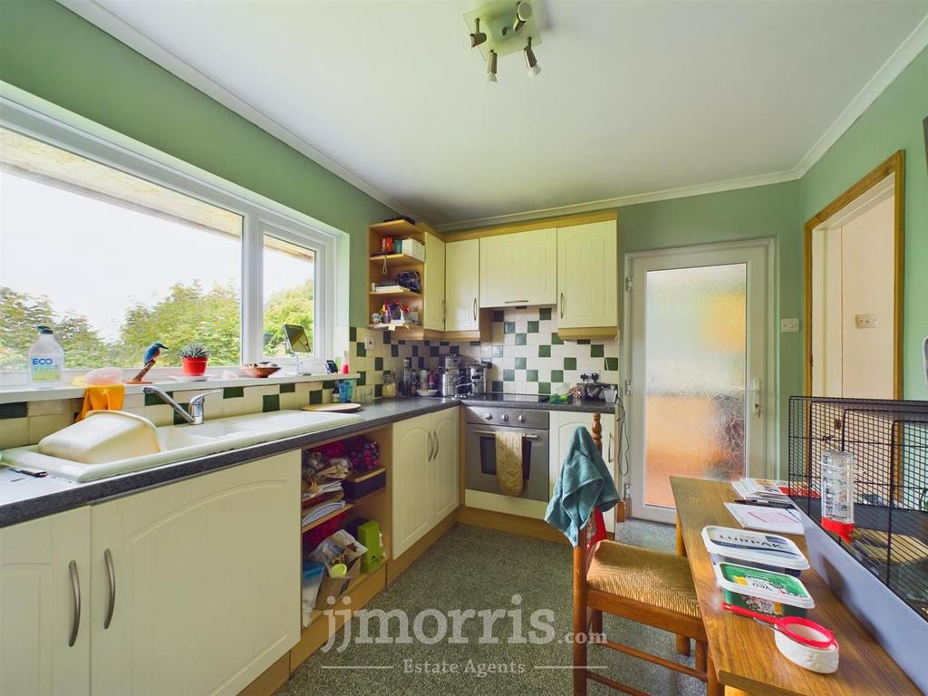 CAM02122 G0-PR0131-STILL014.jpg