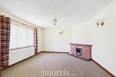 2 bedroom detached bungalow for sale, 7 Maes Awel, Fishguard