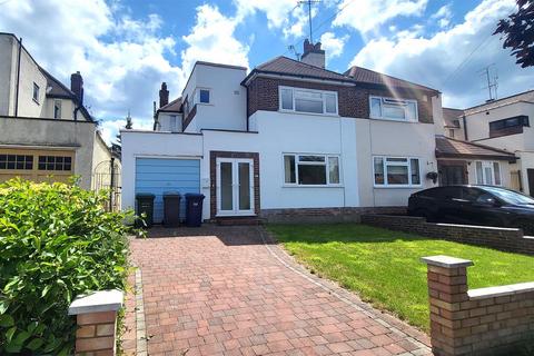 3 bedroom semi-detached house for sale, Belmont Avenue, Cockfosters, EN4