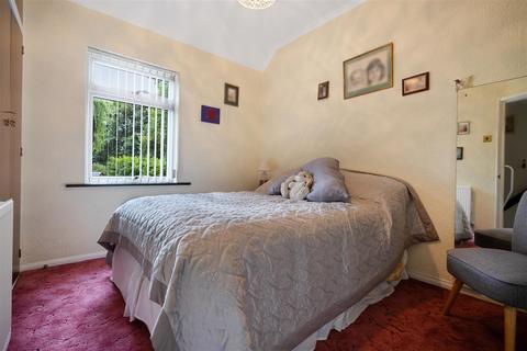 82 Beech Hill Road, Ascot, SL5 0BW