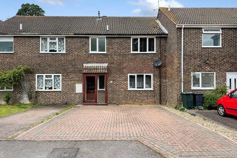 3 bedroom terraced house for sale, Belmore Park, Ashford TN24