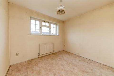 20 Ashby Drive, Upper Caldecote, Biggleswade, SG18 9DJ
