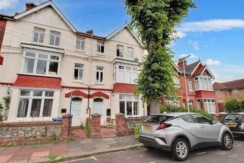 1 bedroom flat for sale, Warwick Gardens, Worthing Central