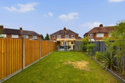 3 bedroom semi-detached house for sale, Stonehenge Road, Gloucester