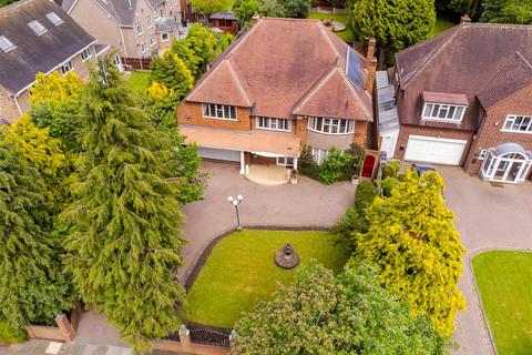 4 bedroom detached house for sale, Hamilton Avenue, Harborne, Birmingham, B17