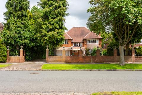 4 bedroom detached house for sale, Hamilton Avenue, Harborne, Birmingham, B17