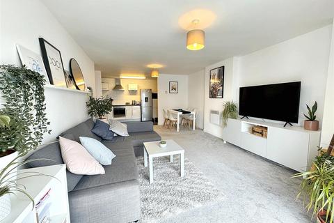 2 bedroom apartment for sale, Cam Road, London