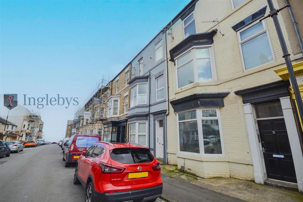Amber Street, Saltburn By The Sea 1 bed apartment to rent £525 pcm (£