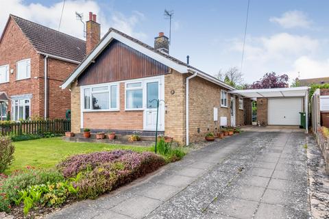 3 bedroom detached bungalow for sale, Fairways Walk, Pershore