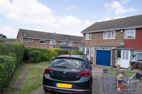 3 bedroom house for sale, Mallingdene Close, Cliffe Woods, Rochester