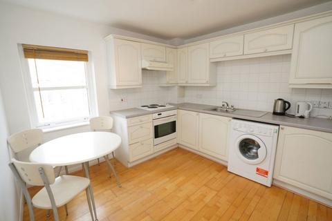 1 bedroom flat to rent, Hopetoun Crescent, Edinburgh