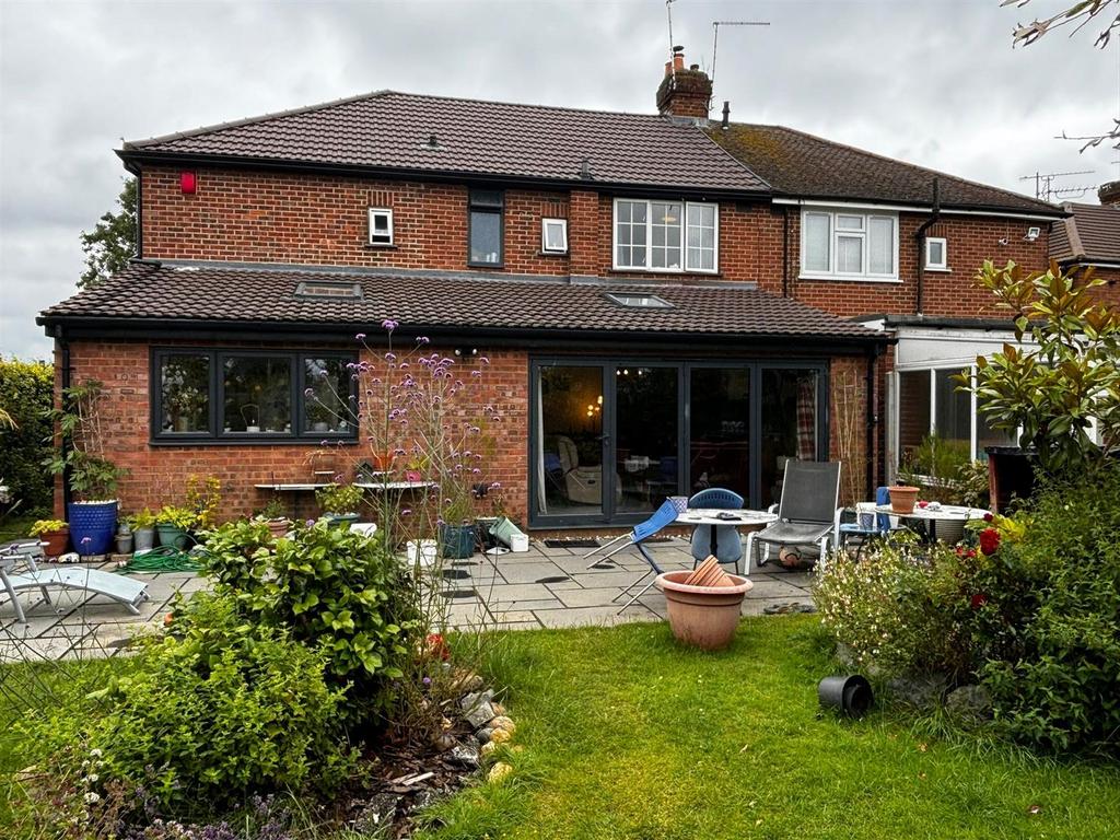 Garden 2.jpg