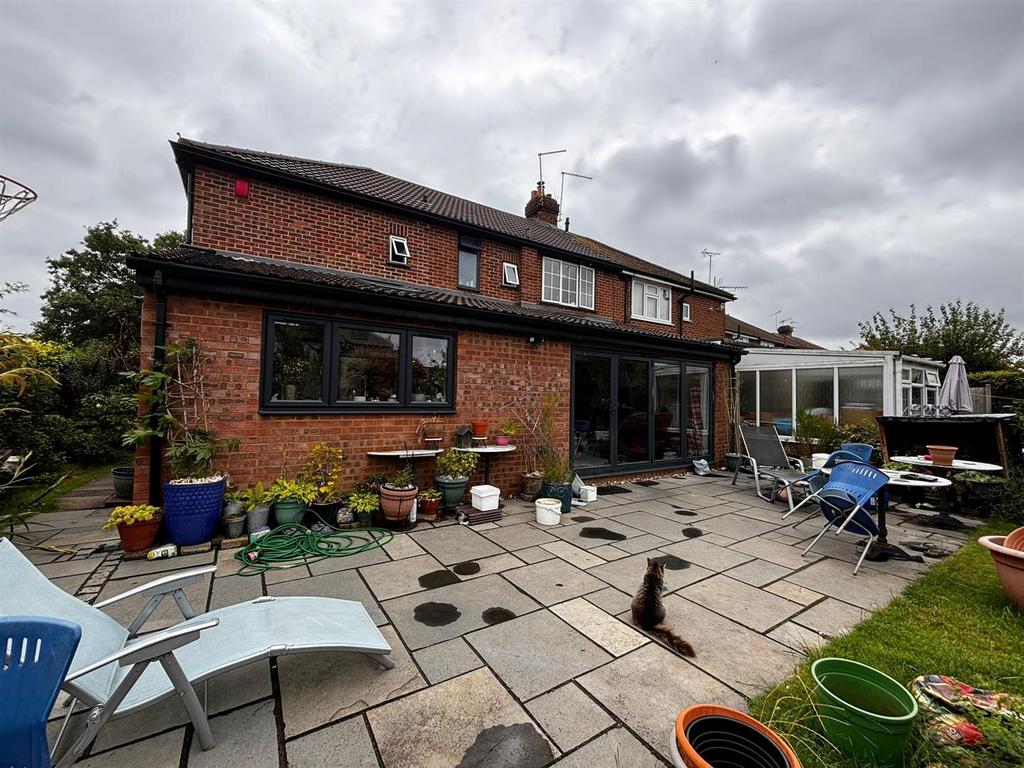 Patio.jpg