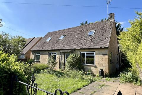 3 bedroom detached house for sale, Fosse Lane, Stow On The Wold