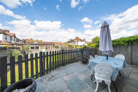 4 bedroom end of terrace house for sale, Cherrywood Lane, Morden SM4