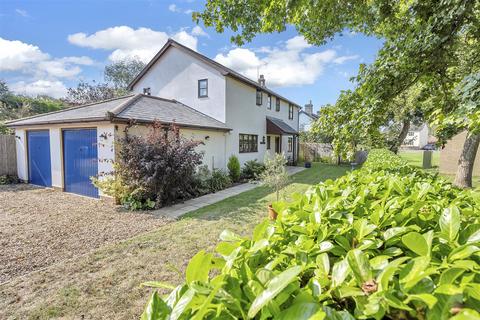 4 bedroom detached house for sale, The Green, Tostock