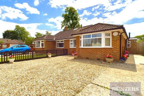 2 bedroom semi-detached bungalow for sale, Rippledale Close, Cheltenham