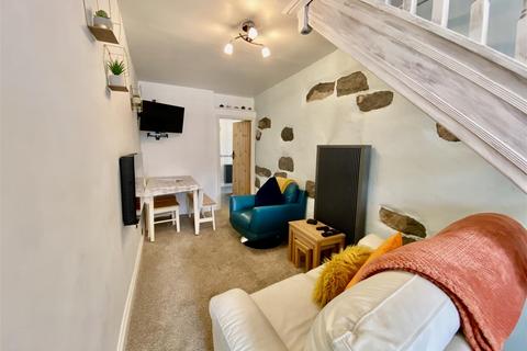 1 bedroom terraced house for sale, Stryd Y Plas, Nefyn, Pwllheli