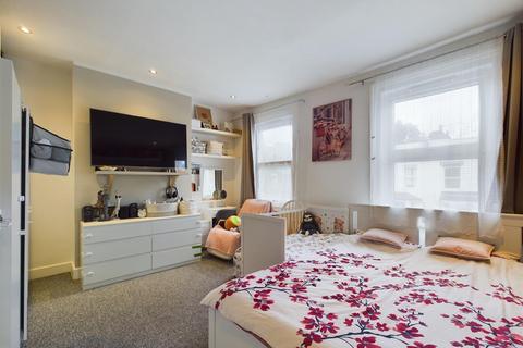 1 bedroom flat for sale, Cunningham Road, South Tottenham