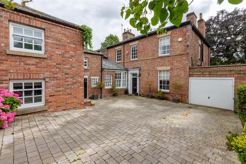 6 bedroom house for sale, 109 Coniscliffe Road, Darlington DL3