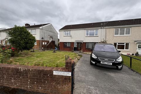 Ammanford - 2 bedroom flat for sale